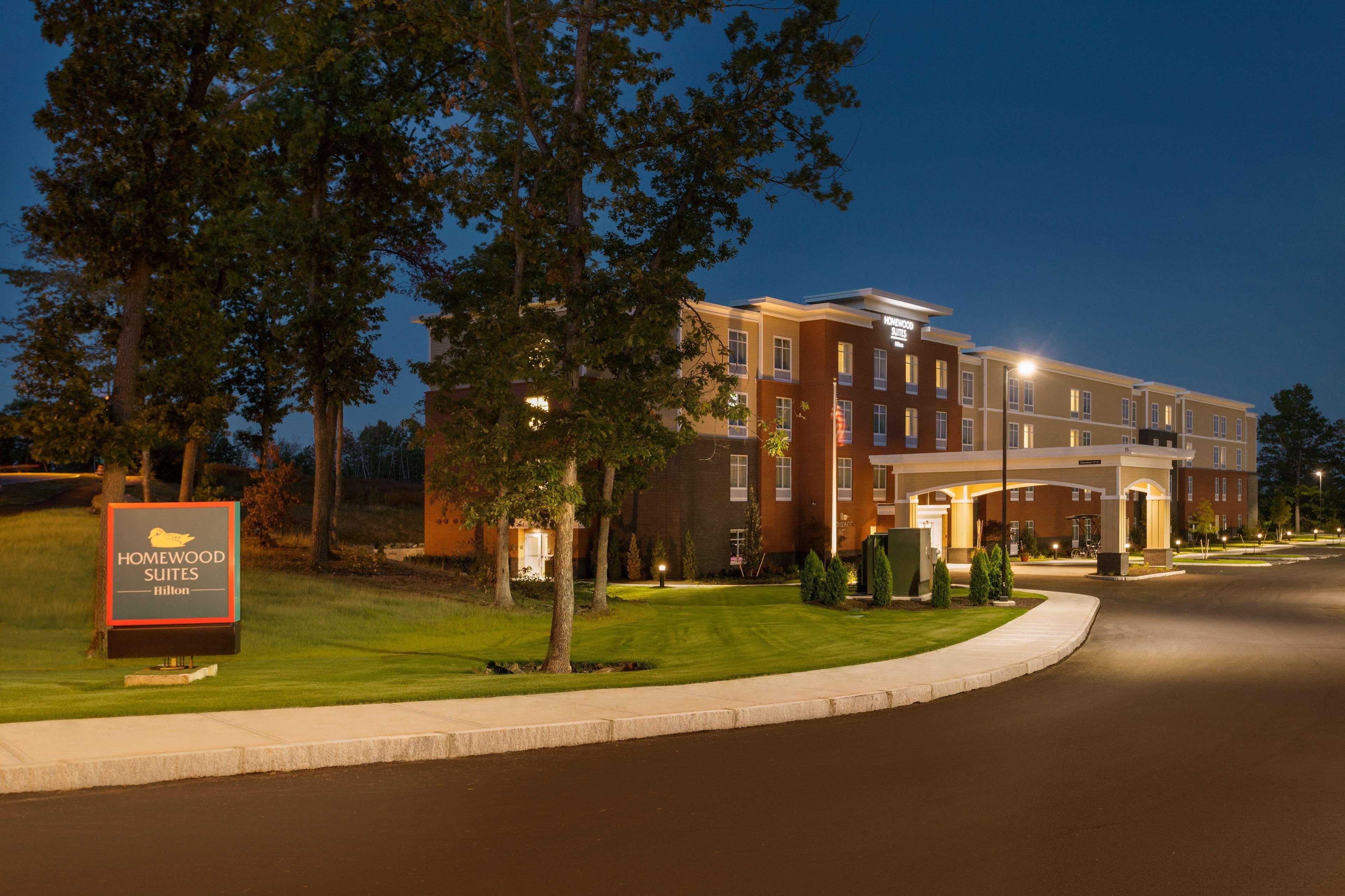 Homewood Suites By Hilton Gateway Hills Нашуа Экстерьер фото