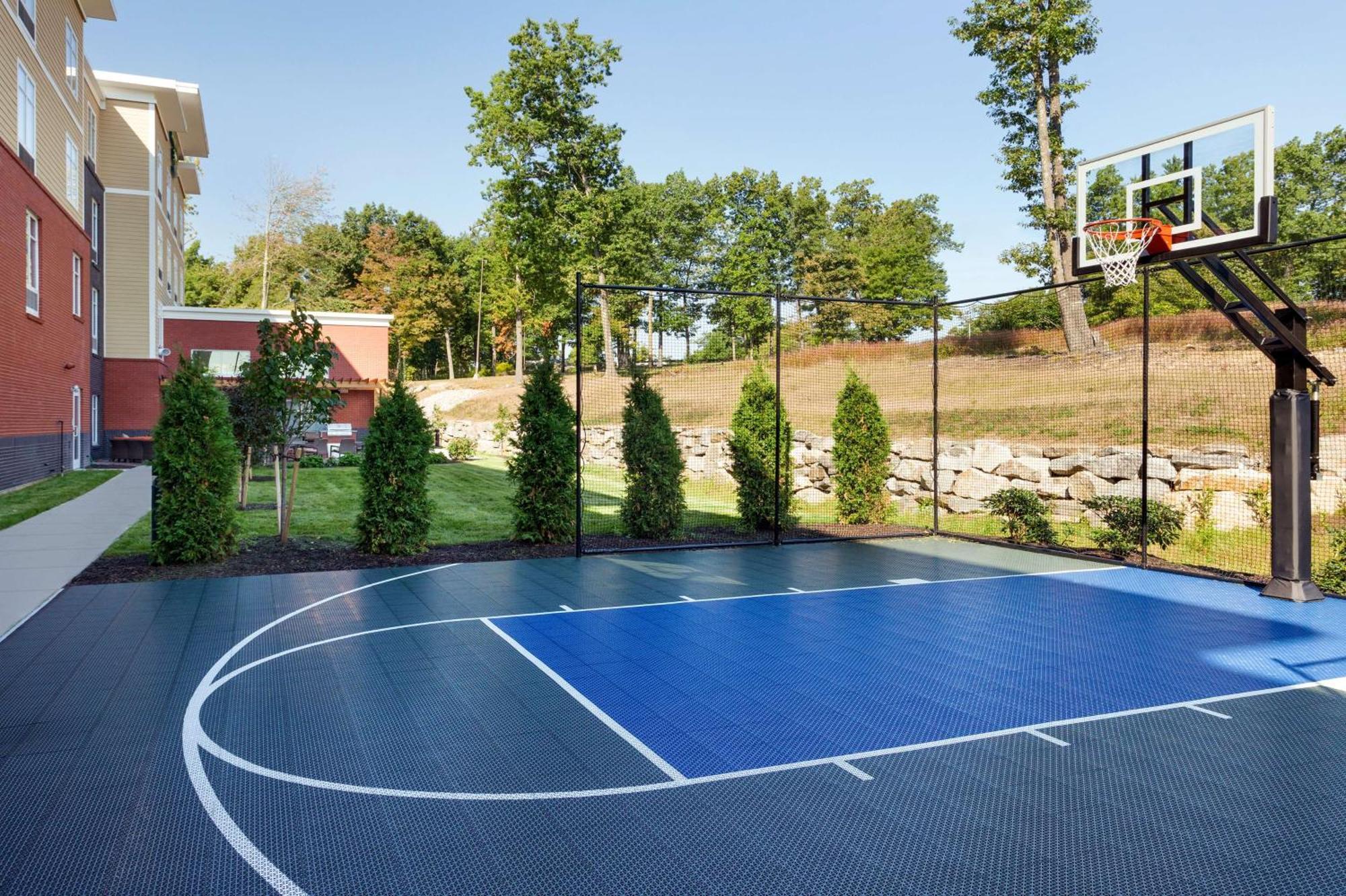 Homewood Suites By Hilton Gateway Hills Нашуа Экстерьер фото