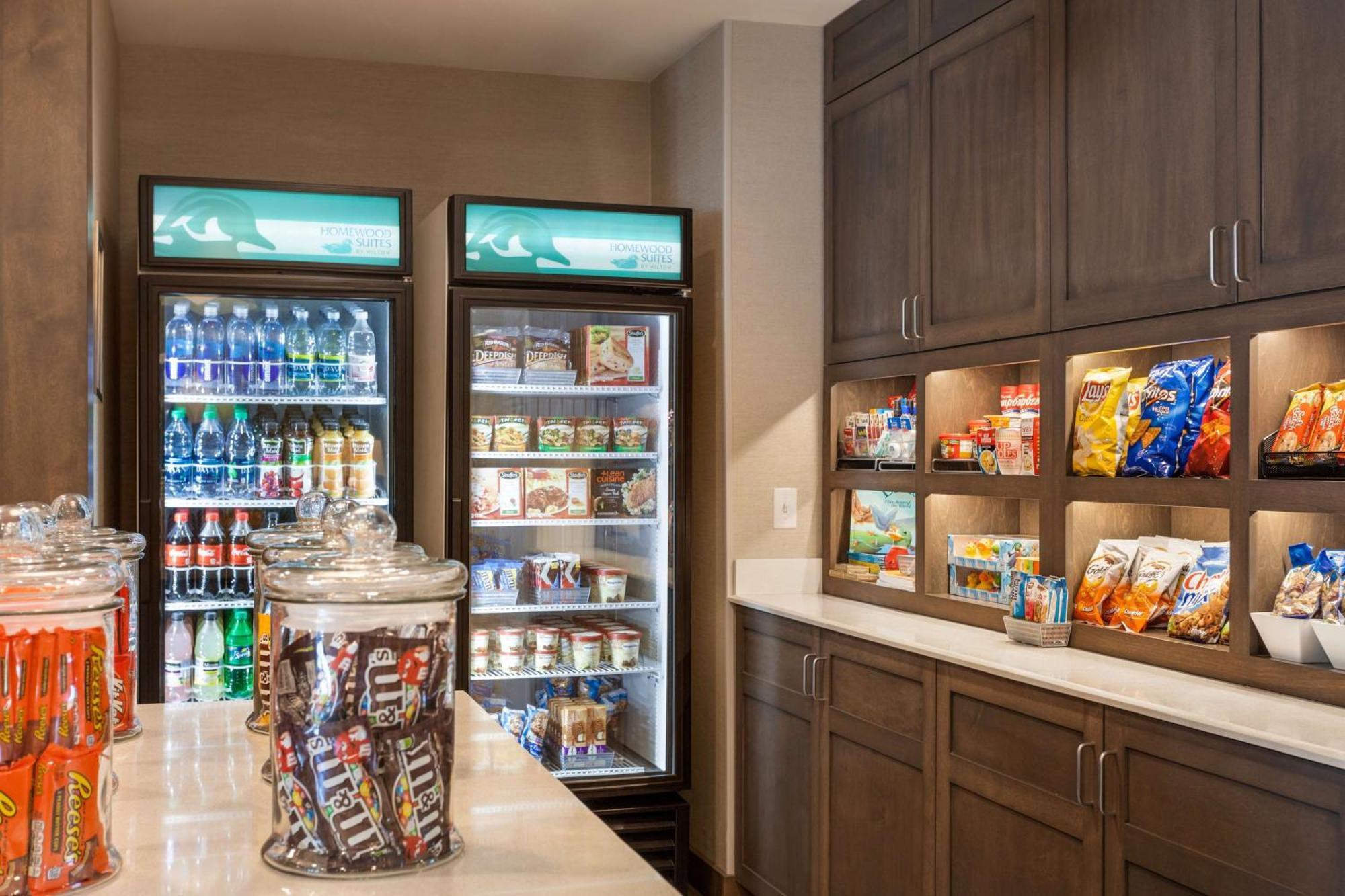 Homewood Suites By Hilton Gateway Hills Нашуа Экстерьер фото