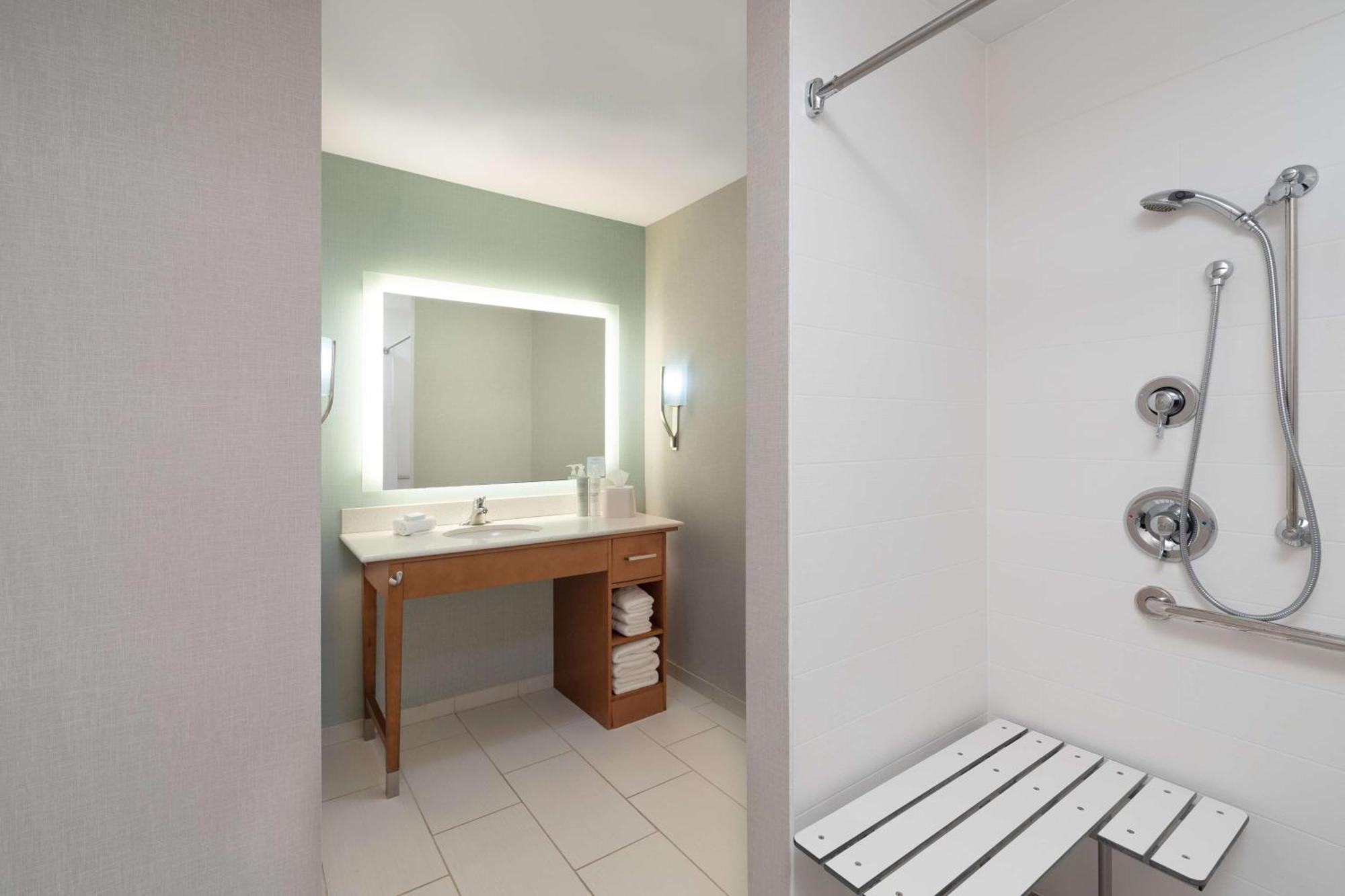 Homewood Suites By Hilton Gateway Hills Нашуа Экстерьер фото